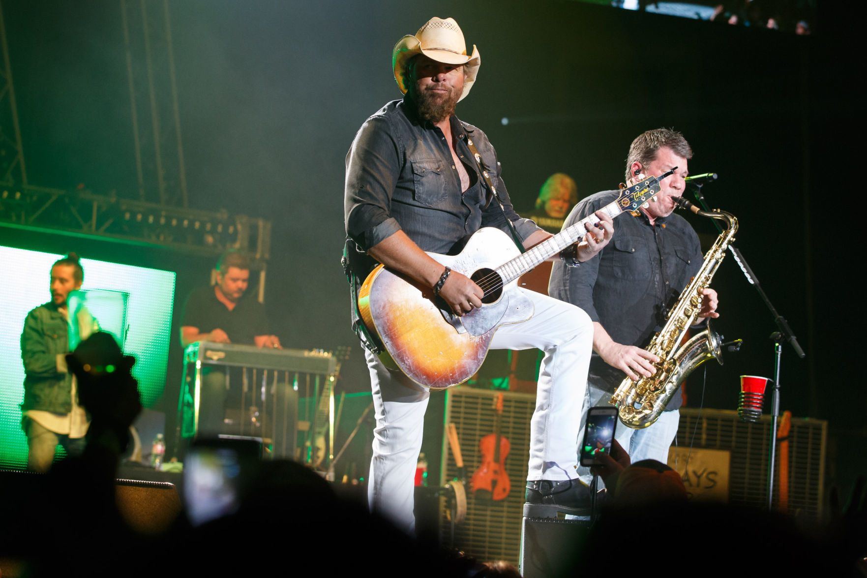 Toby Keith 2016 concert